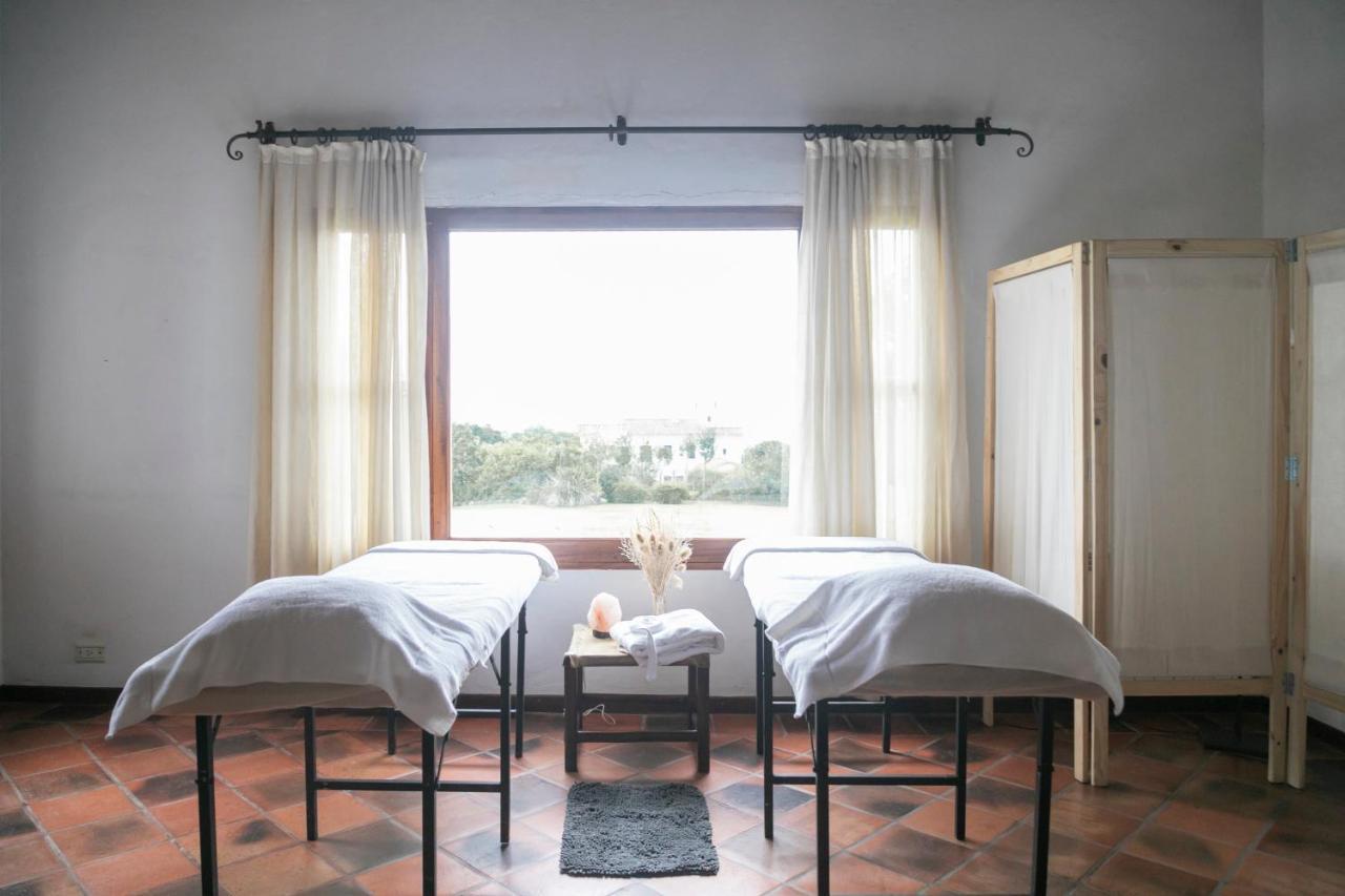 Hotel Torrontes サンロレンソ エクステリア 写真