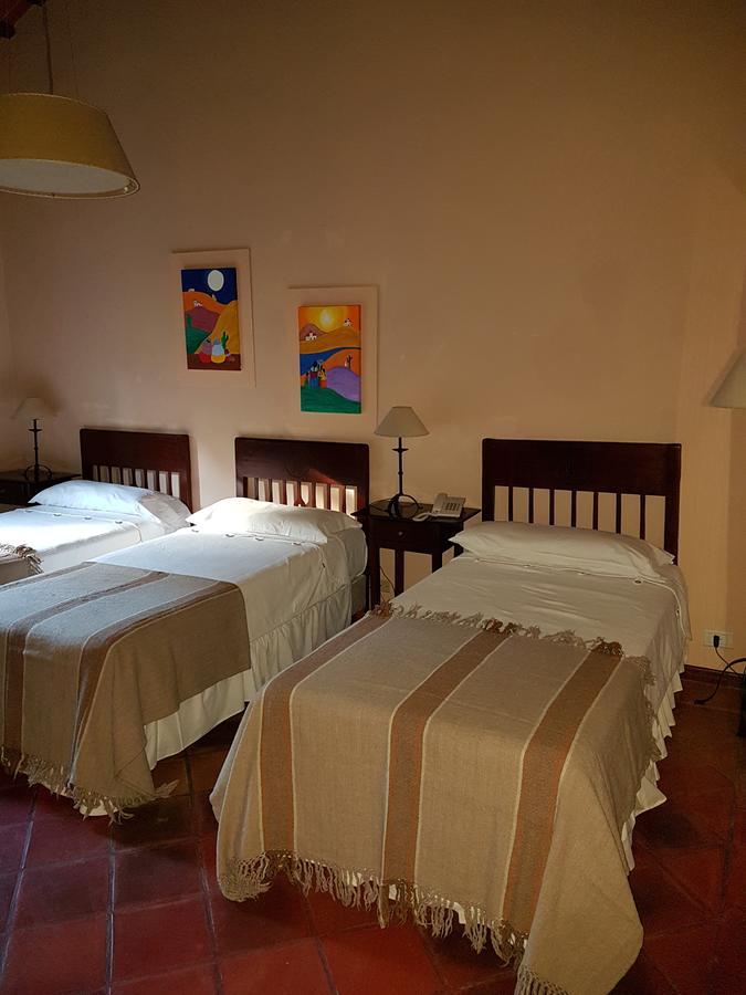 Hotel Torrontes サンロレンソ エクステリア 写真
