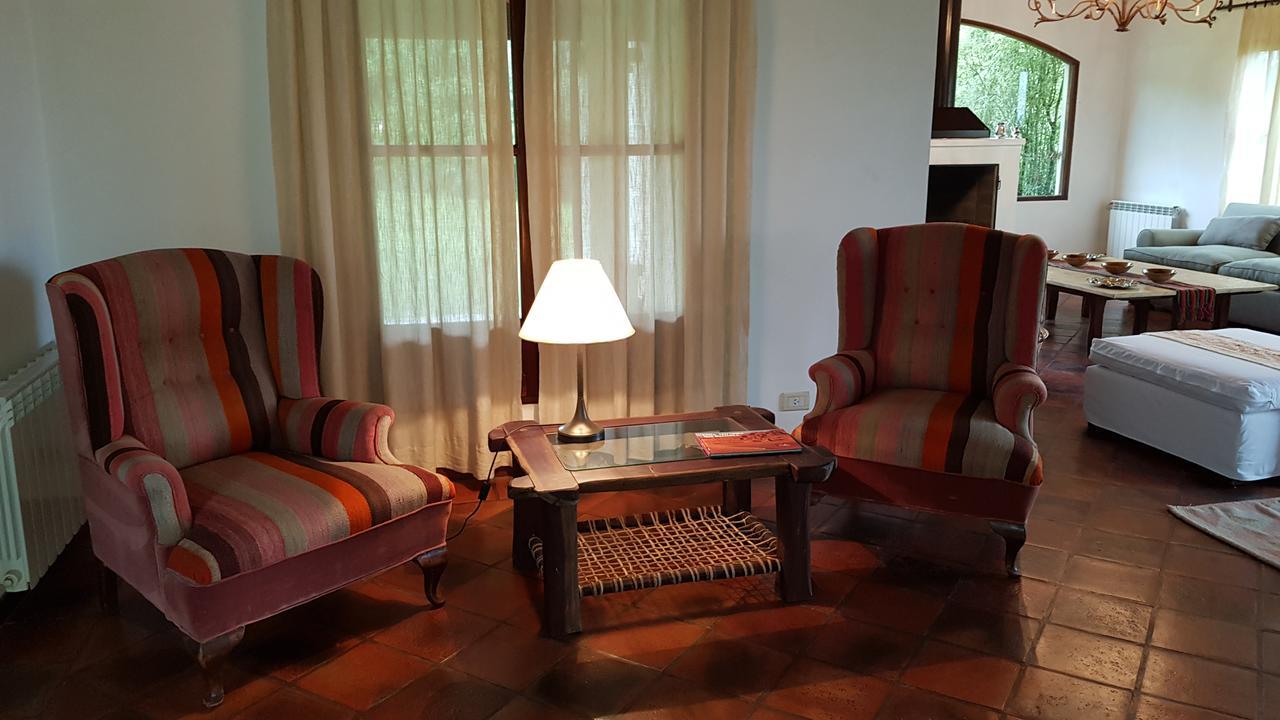 Hotel Torrontes サンロレンソ エクステリア 写真