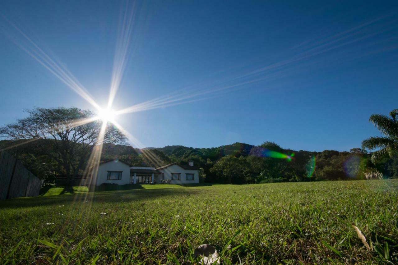 Hotel Torrontes サンロレンソ エクステリア 写真