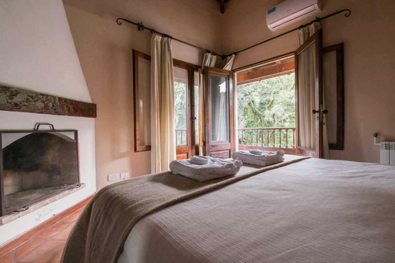Hotel Torrontes サンロレンソ エクステリア 写真