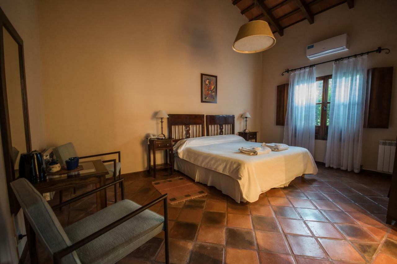 Hotel Torrontes サンロレンソ エクステリア 写真
