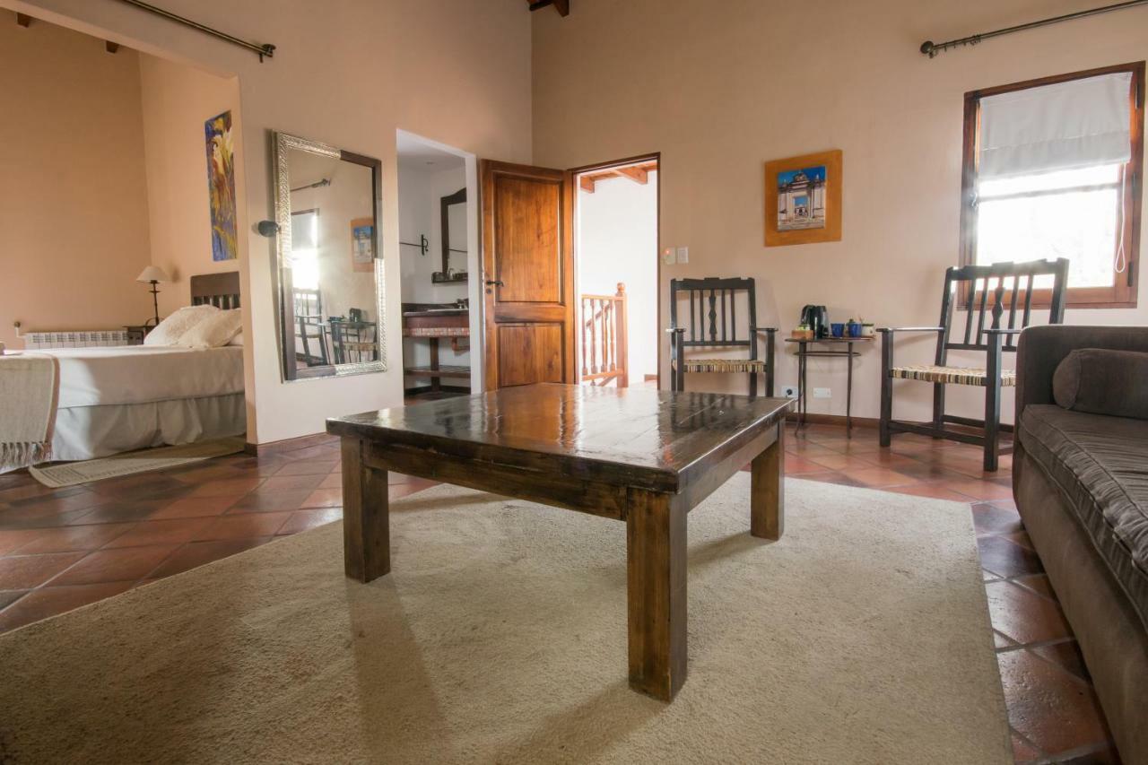 Hotel Torrontes サンロレンソ エクステリア 写真